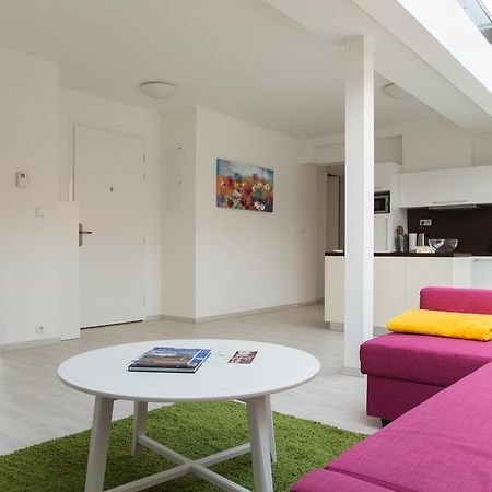 Stay In City Apartment Bastova Братислава Экстерьер фото