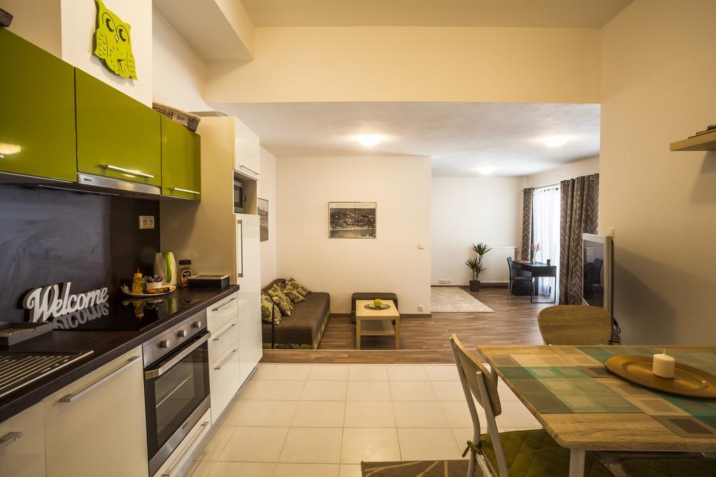 Stay In City Apartment Bastova Братислава Экстерьер фото