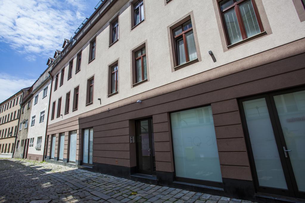 Stay In City Apartment Bastova Братислава Экстерьер фото
