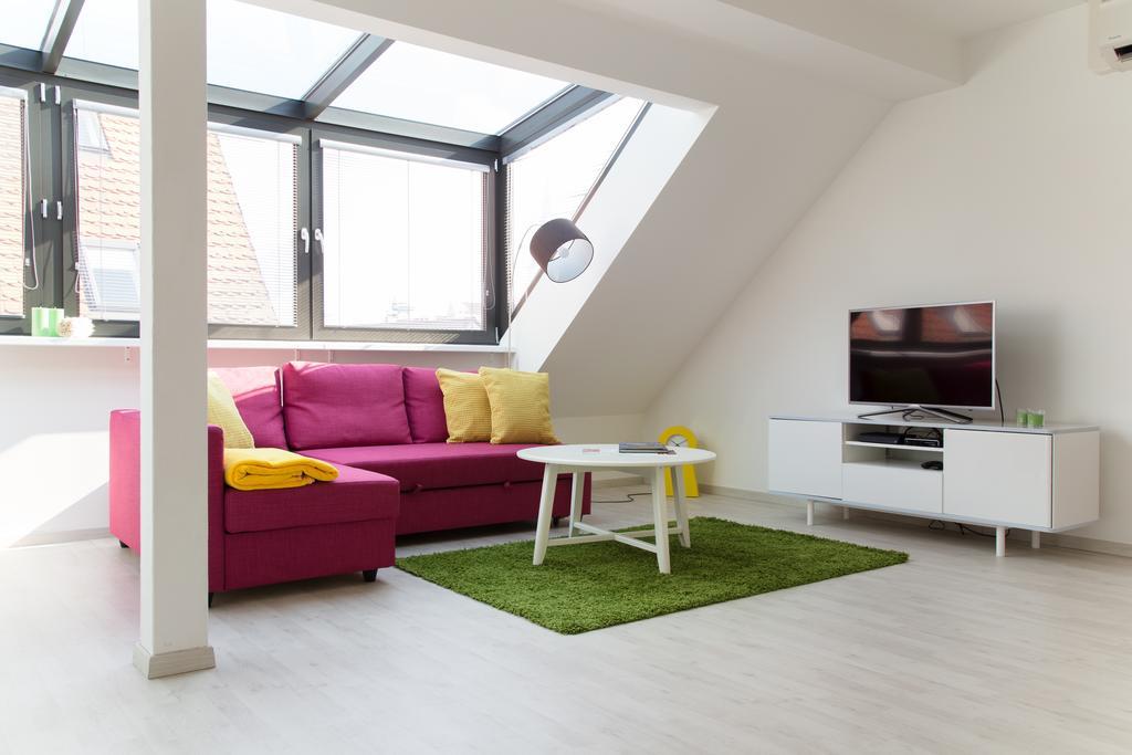 Stay In City Apartment Bastova Братислава Экстерьер фото