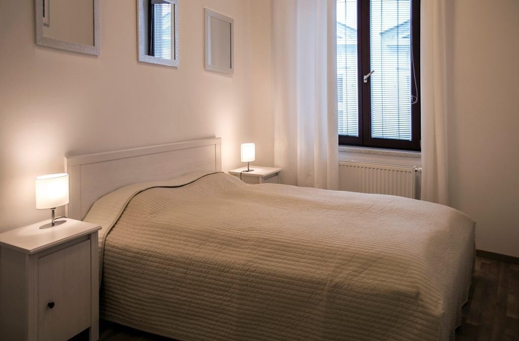 Stay In City Apartment Bastova Братислава Экстерьер фото